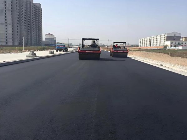 安吉复合式沥青路面