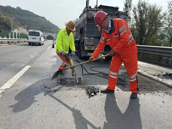 安吉沥青路面修补价格
